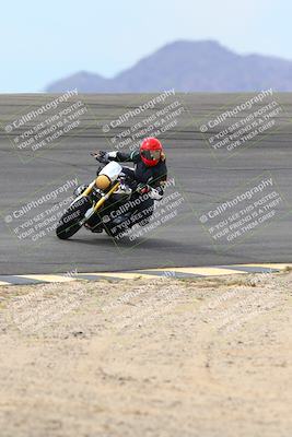 media/Mar-13-2022-SoCal Trackdays (Sun) [[112cf61d7e]]/Bowl Exit (1110am)/